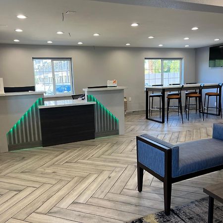 Quality Inn Tracy I-205 Экстерьер фото