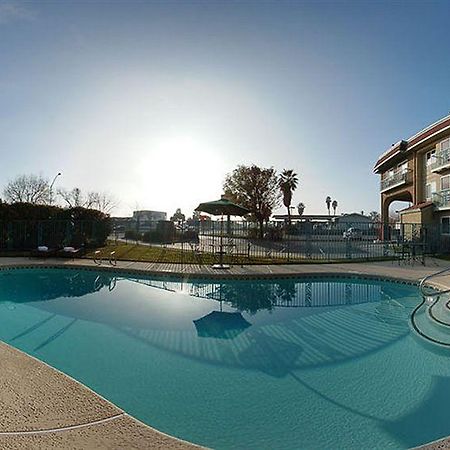 Quality Inn Tracy I-205 Экстерьер фото