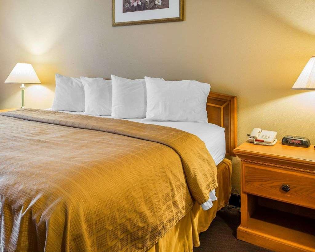 Quality Inn Tracy I-205 Номер фото